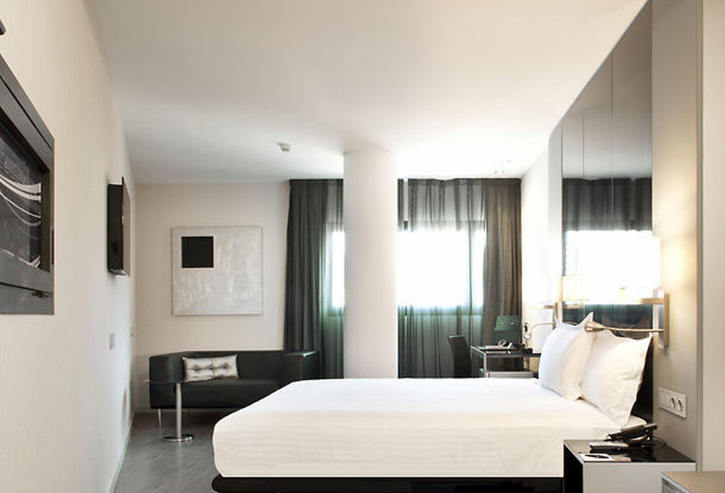 AC Hotel Sants Barcelona Exterior foto